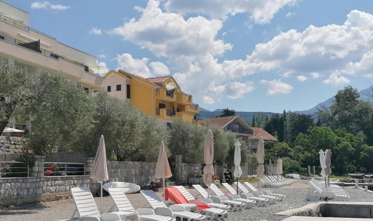 Olea Apartment Tivat Bagian luar foto