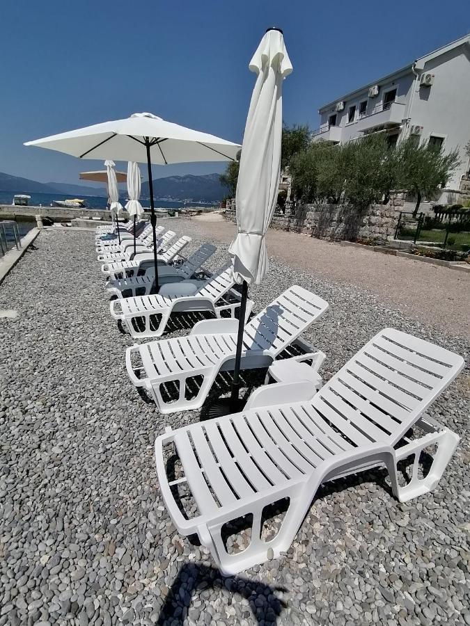 Olea Apartment Tivat Bagian luar foto