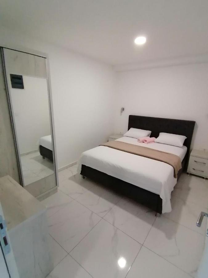 Olea Apartment Tivat Bagian luar foto