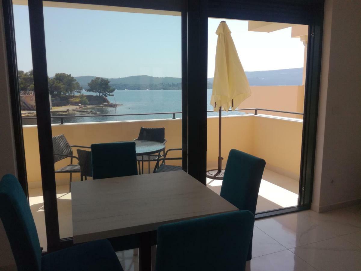 Olea Apartment Tivat Bagian luar foto