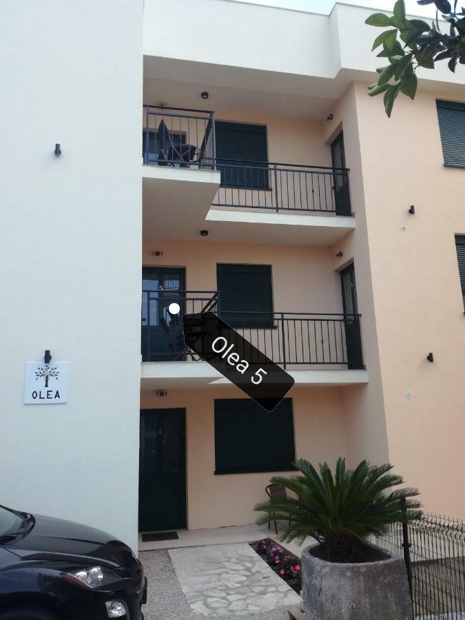 Olea Apartment Tivat Bagian luar foto